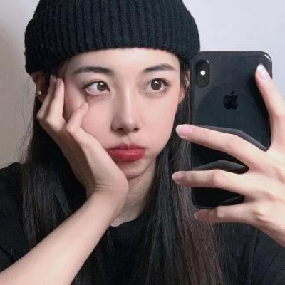 捡个小福宝，全城争当女儿奴